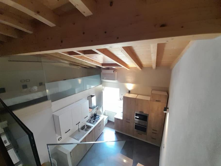 Iseo Loft - Comfort In Downtown Apartman Kültér fotó